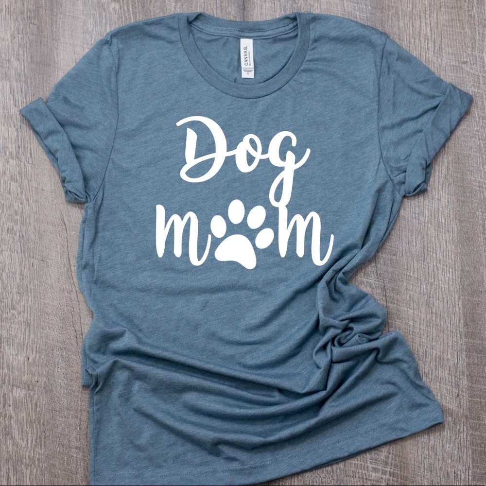 Dog mom T-shirt